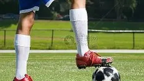 《重返旧主之路开启？队报曝：布纳-萨尔或将秘密试训，梅斯引期待签约新篇章》