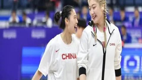 莫耶斯盛赞埃弗顿：全面出色，力争进前10即大成就